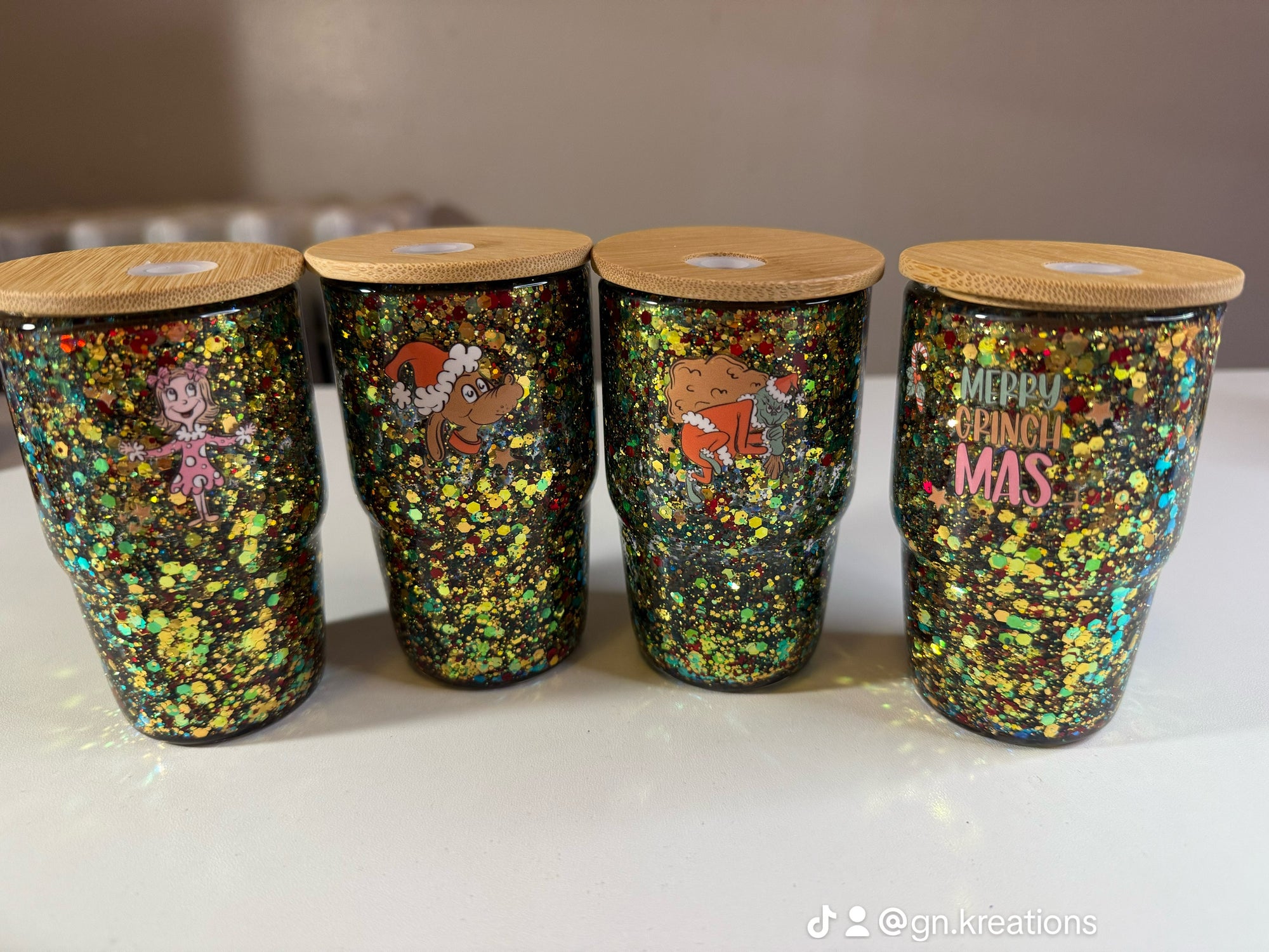 Grinch Shot Glass Set